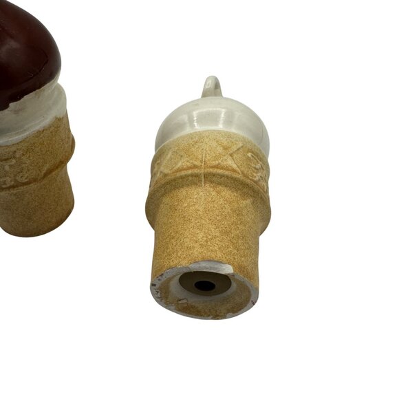 Vintage Fosters Freeze Ice Cream Cone Salt & Pepper Shakers Ceramic Collectible - Picture 4 of 6